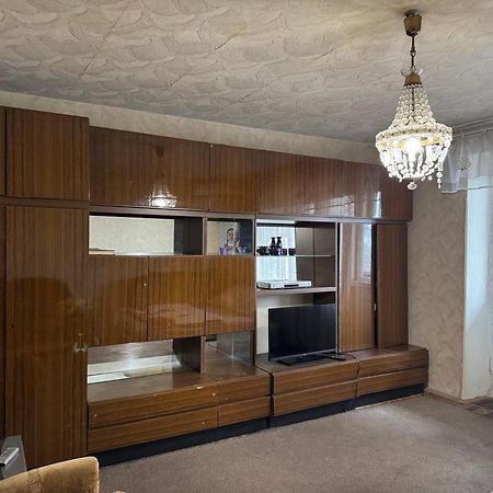 Apartment Near Opera Hause Днепр Экстерьер фото